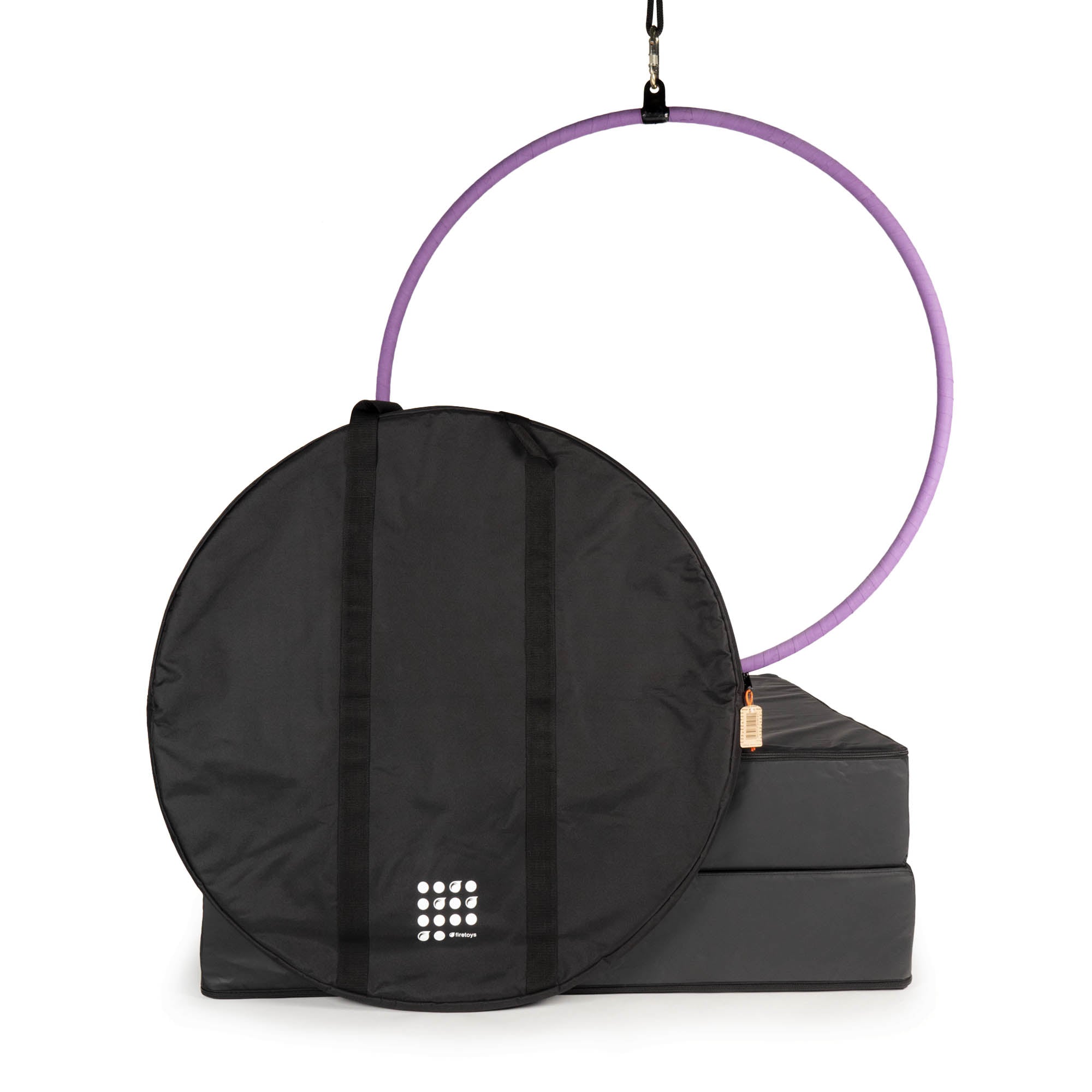 hoop bag with hoop and crash mat