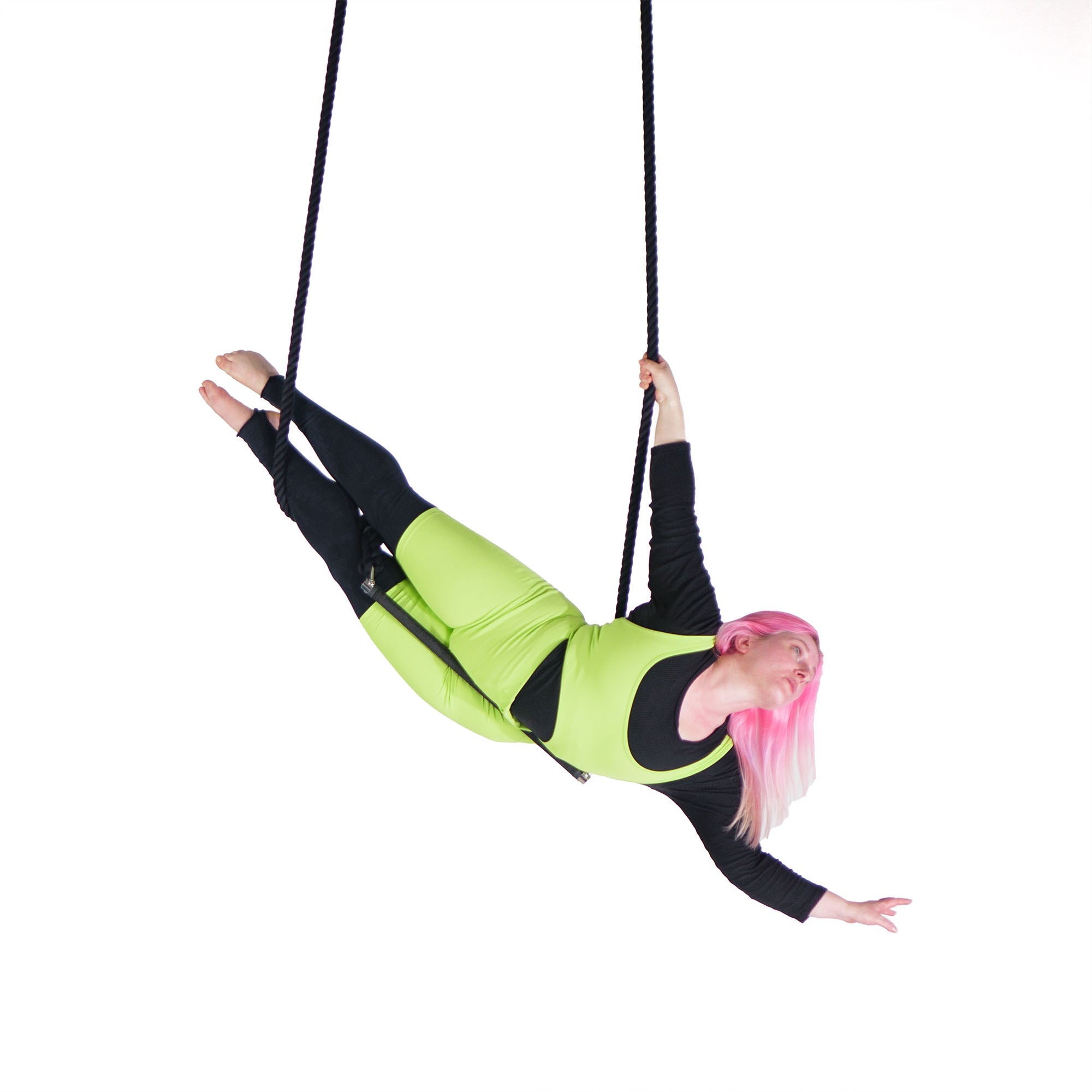 performer on shackle trapeze